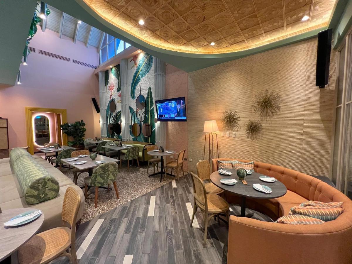 Vacation Suites With Rooftop Pool, Beach Club, Spa, Restaurants - Ducassi Collection - Playa Los Corales Punta Cana Eksteriør bilde